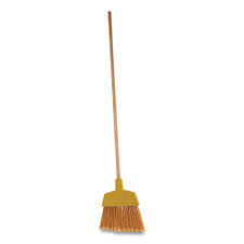 A05 Hardy Angle Med Broom